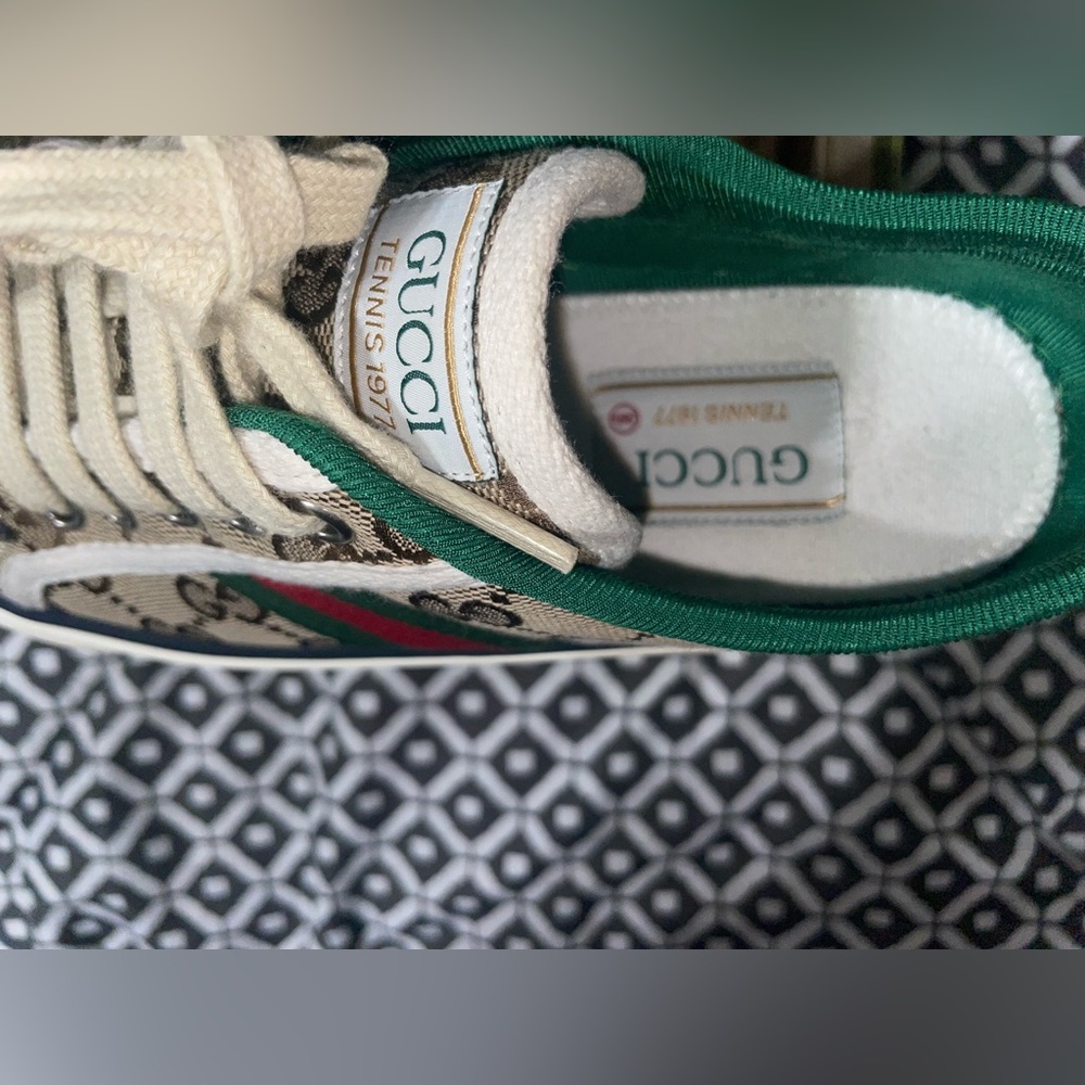 Gucci - Picture 5 of 7